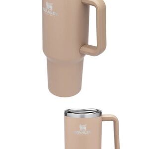 RARE Adventure Quencher Travel
Tumbler | 40 OZ
Driftwood